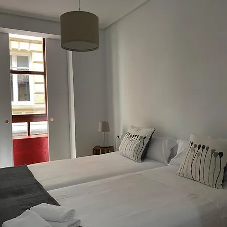 Ekhilore Ii Old Town بلباو